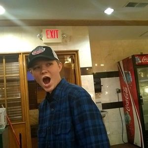 Meet your Posher, Chad